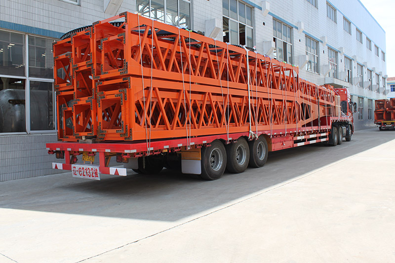 Mast crane